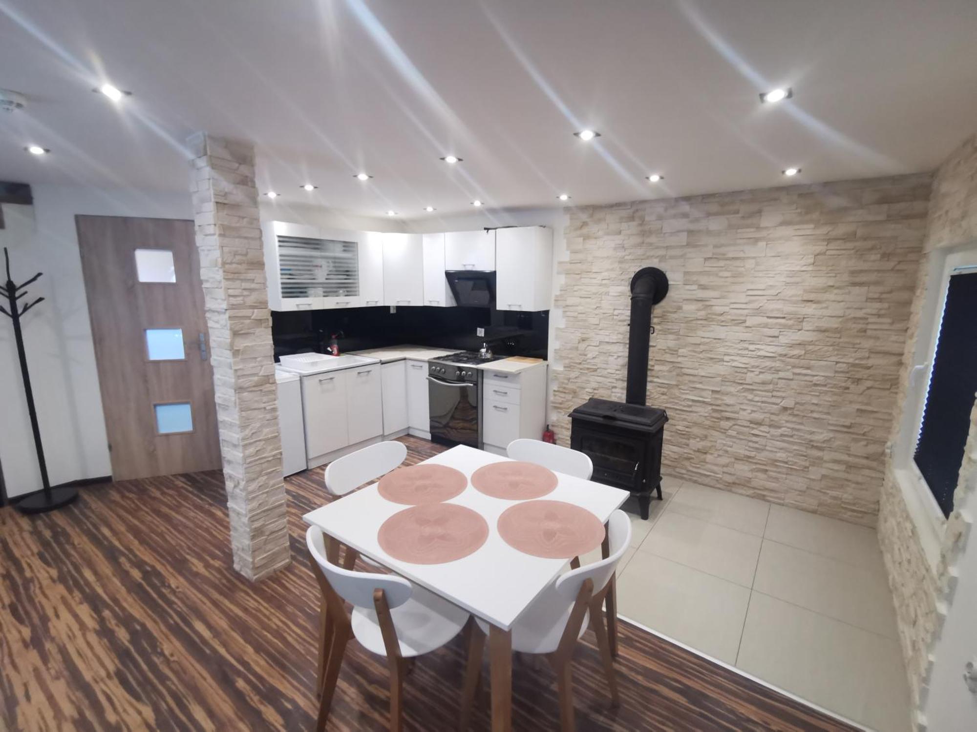 Holiday home Osada Blanka Trzy Jeziora ,las Swornegacie *